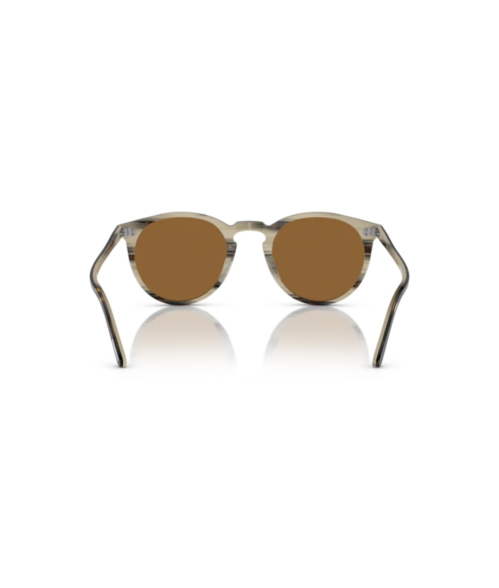 362/Horn-Brown