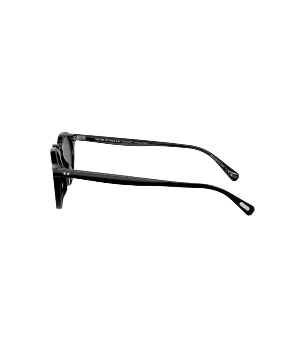 Black-Midnight express polarized