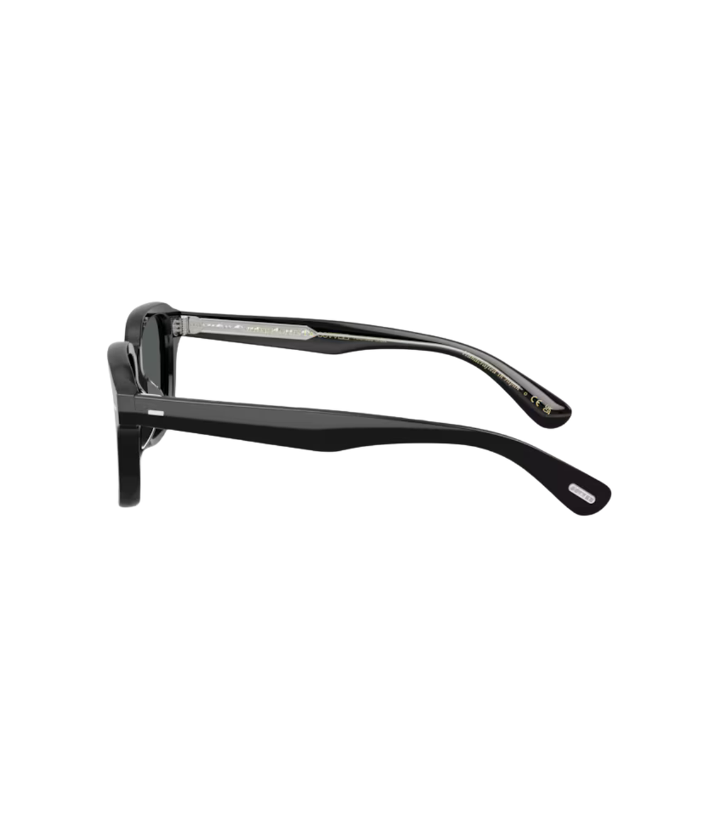 Black-Midnight express polarized