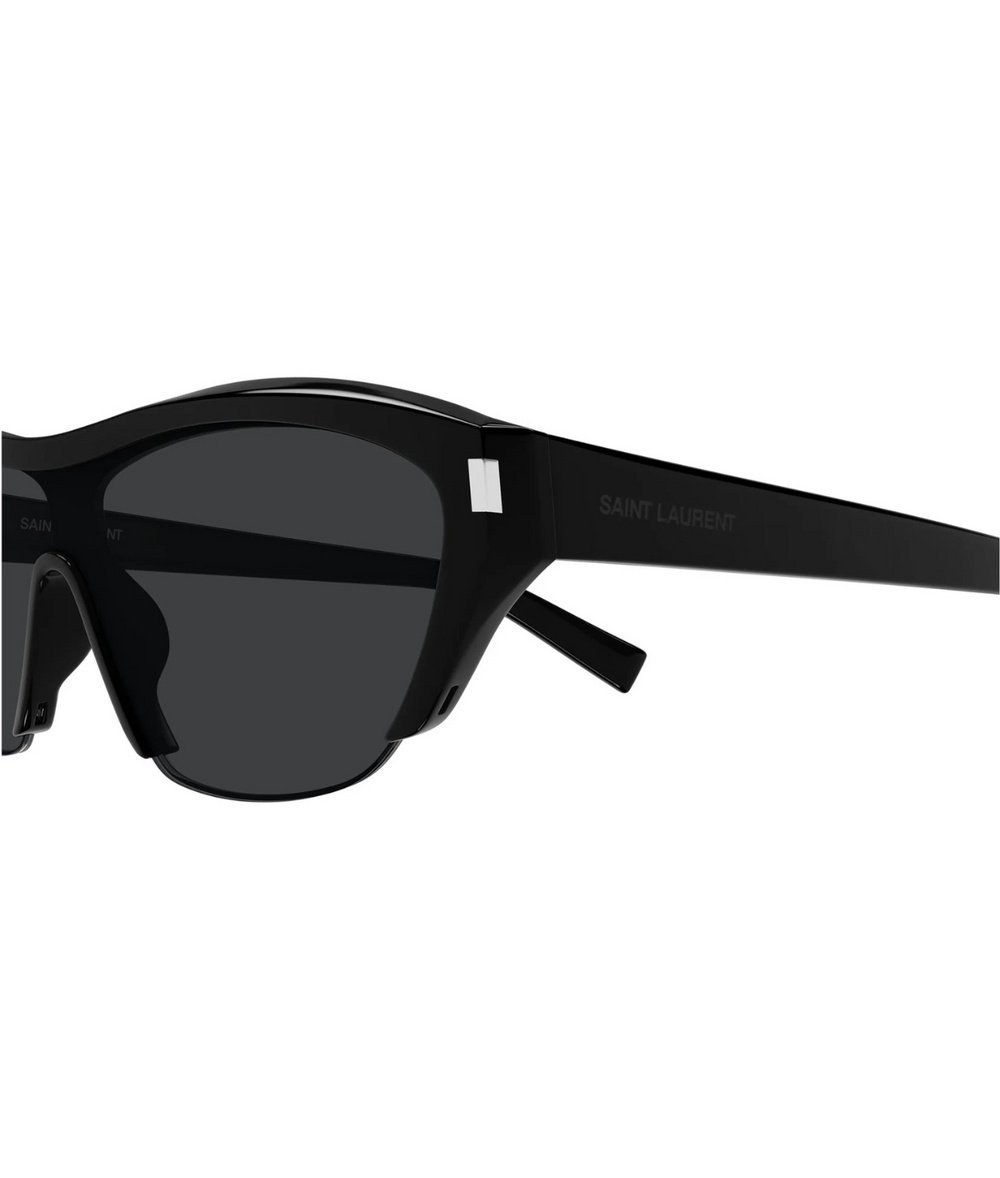 Black-Black