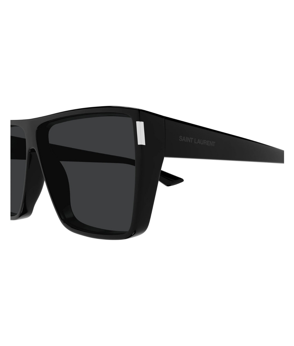 Black-Black