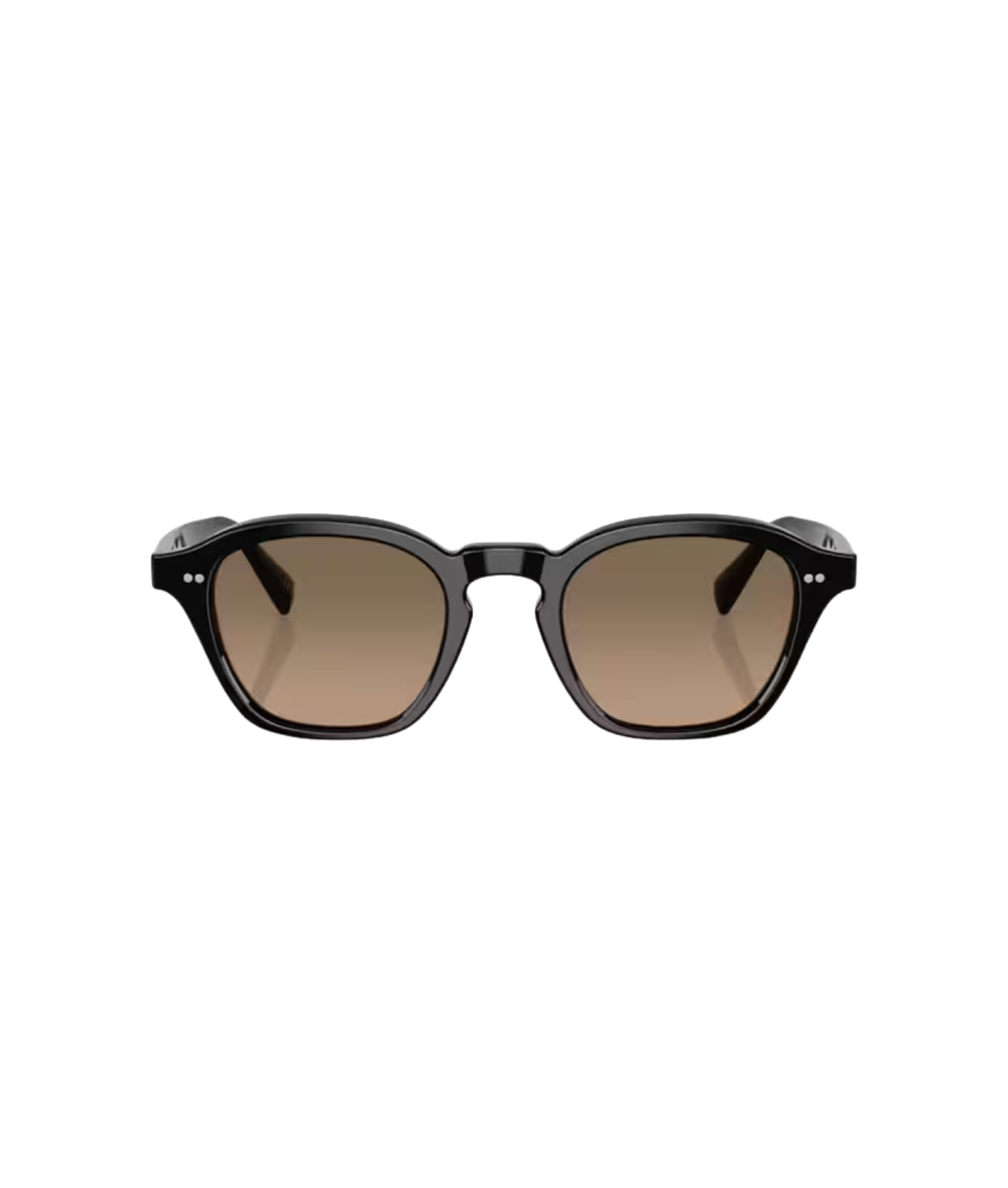 Black-Sandstone gradient polarized