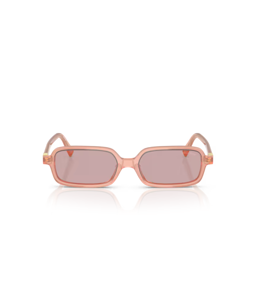 Opaline Pink-Pink