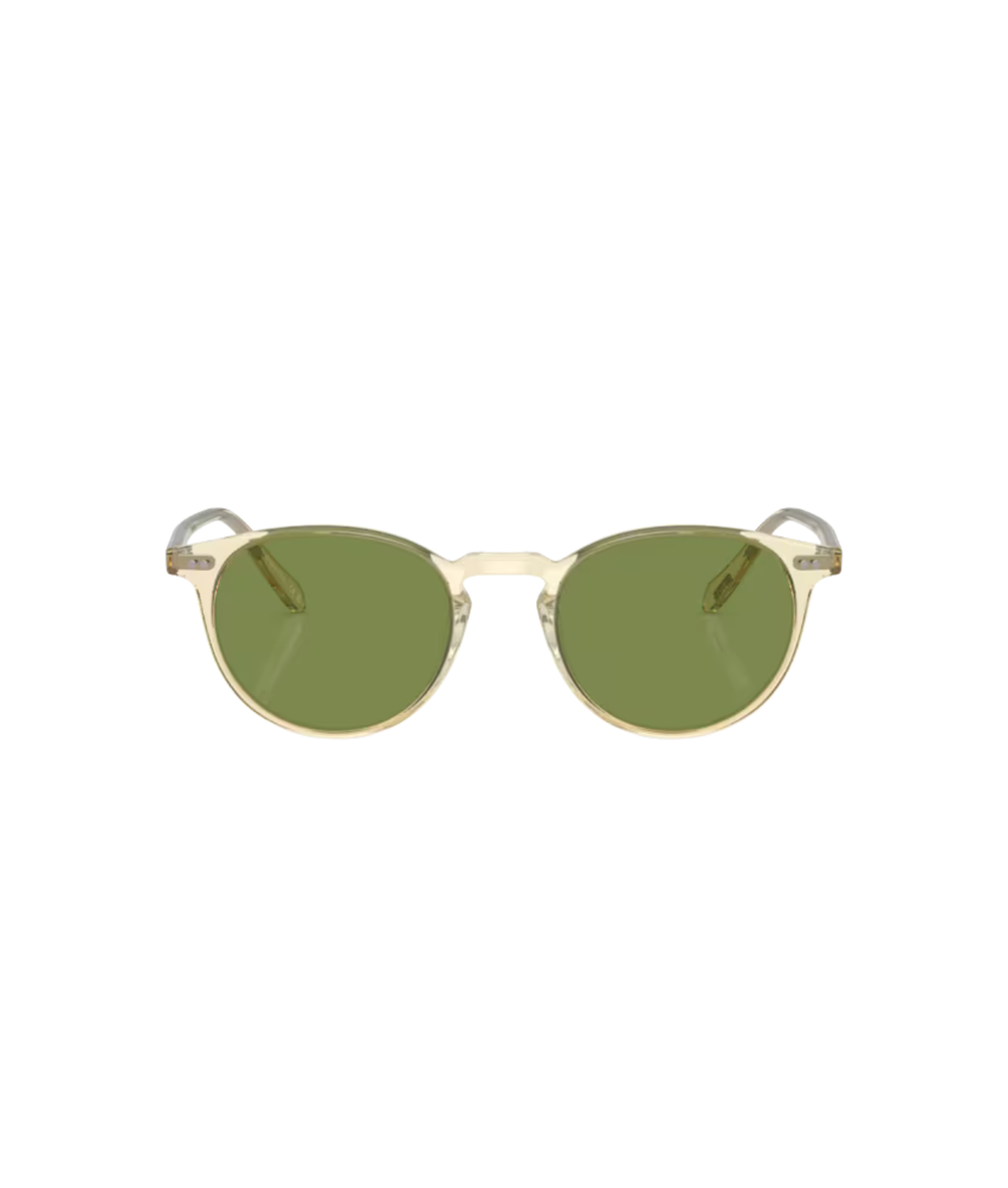 Buff-Green c