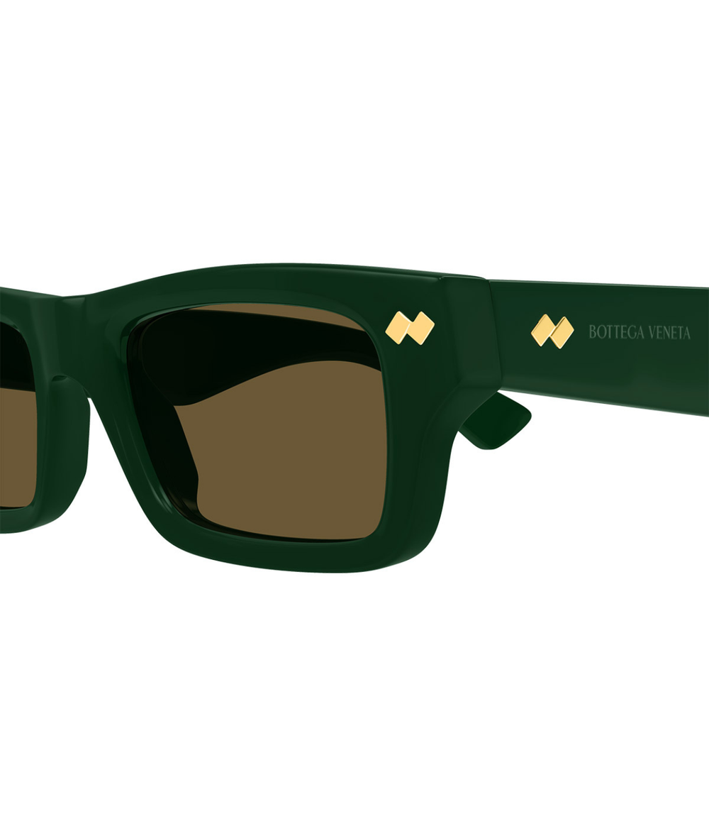 Green-Brown