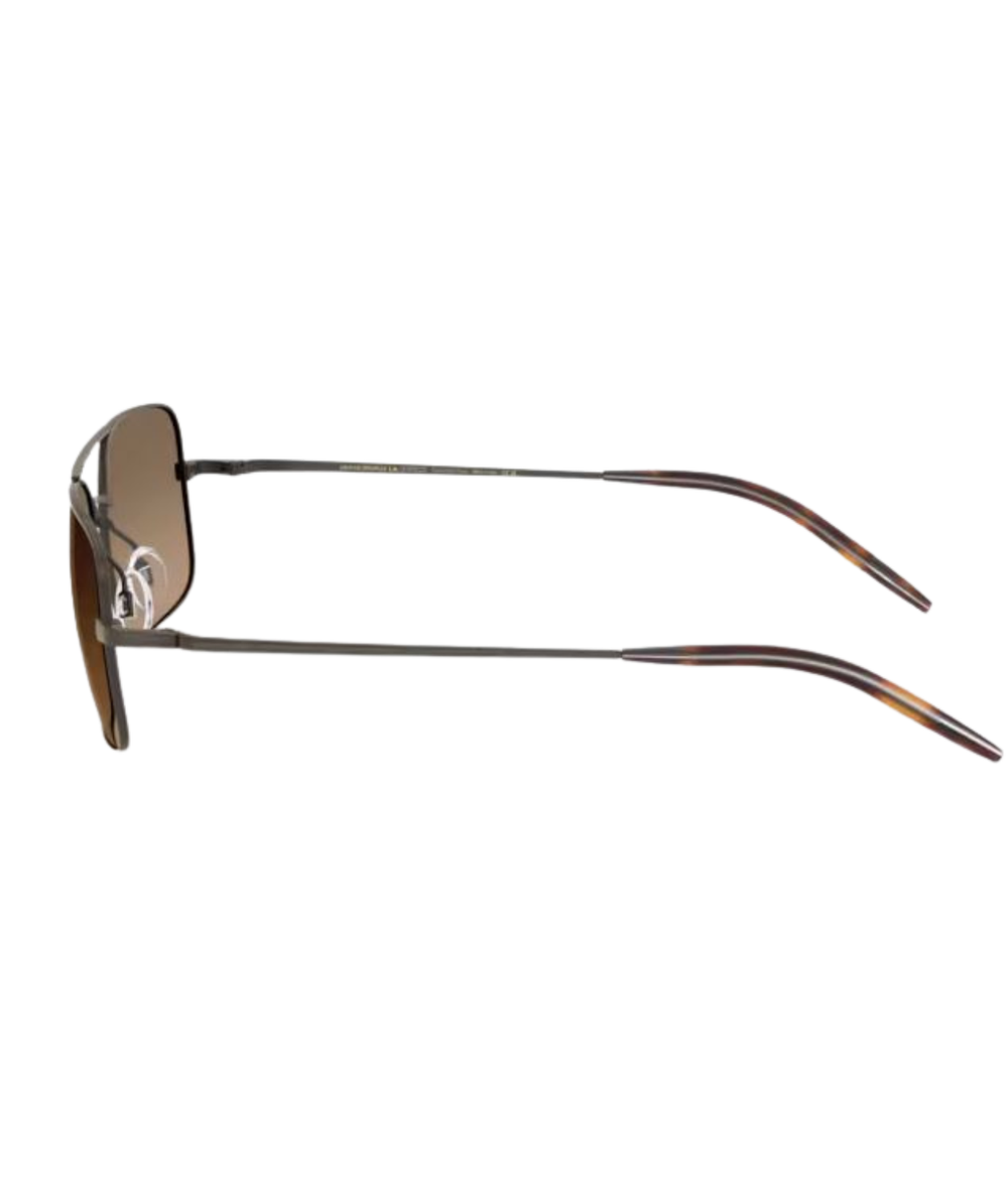 Pewter-Sandstone gradient polarized