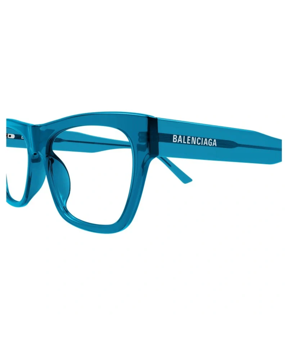 Blue-Blue