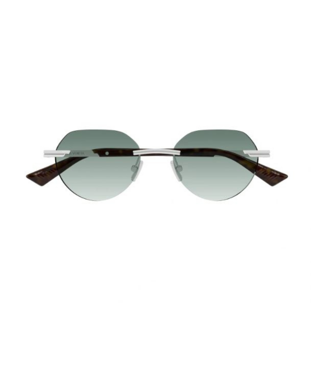 Silver-Green