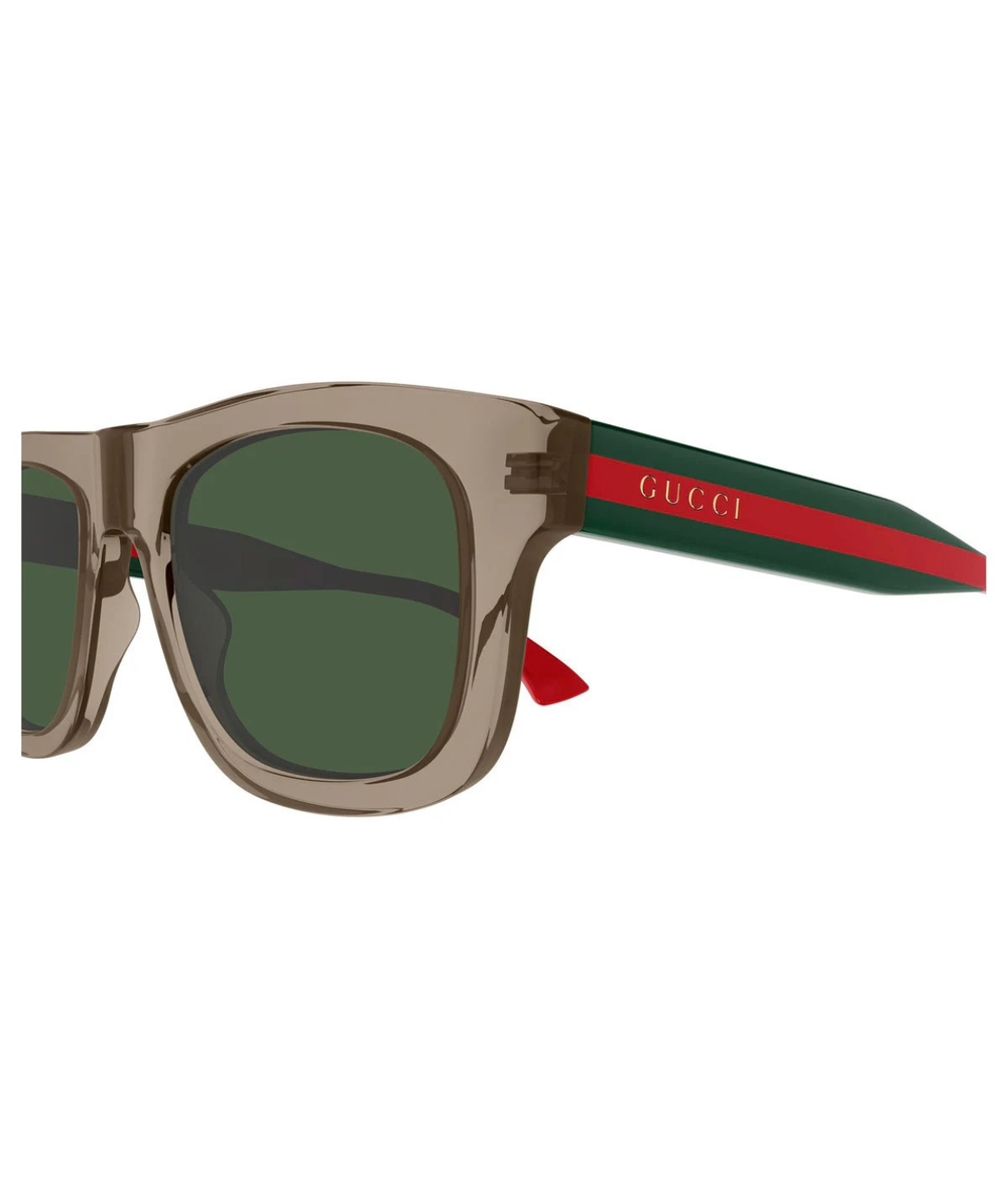 Brown Green-Green