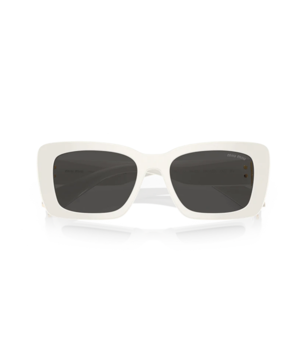 White-Dark Grey