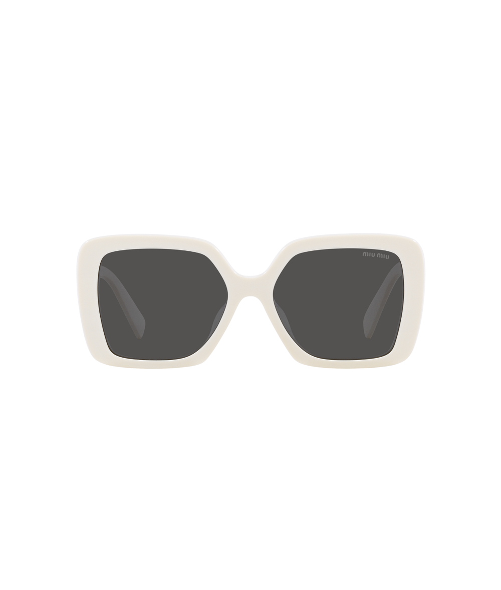 White-Dark Grey