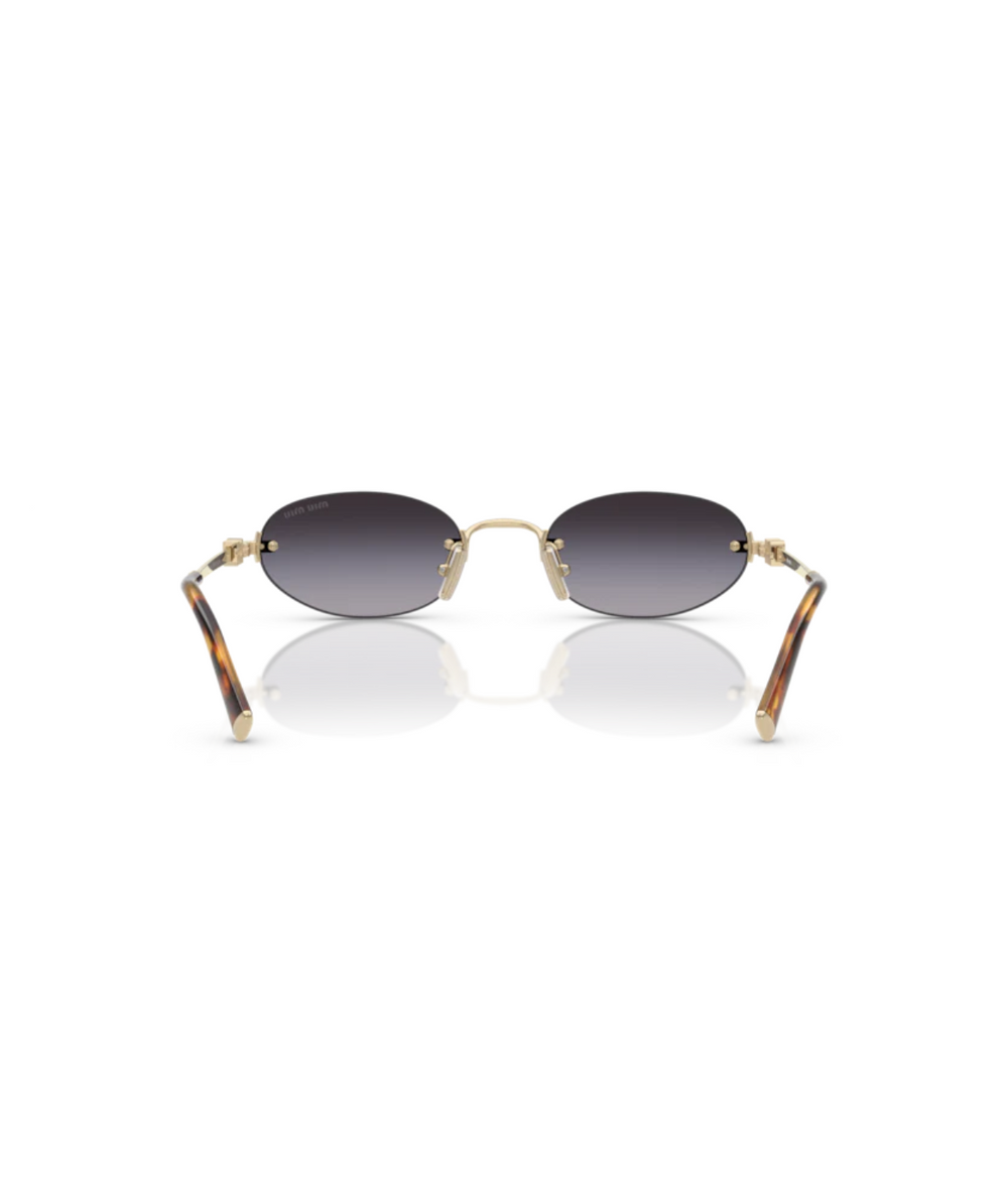 Pale Gold-Grey Gradient