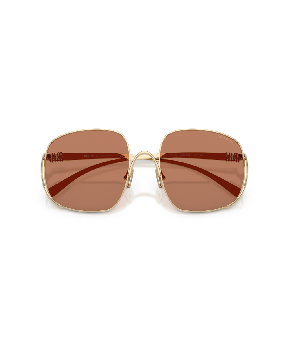 Pale Gold-Brown