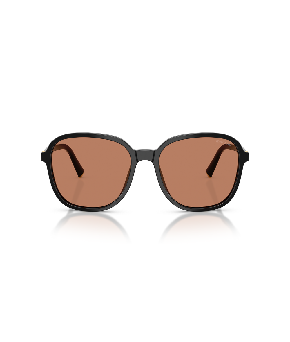 Black-Brown