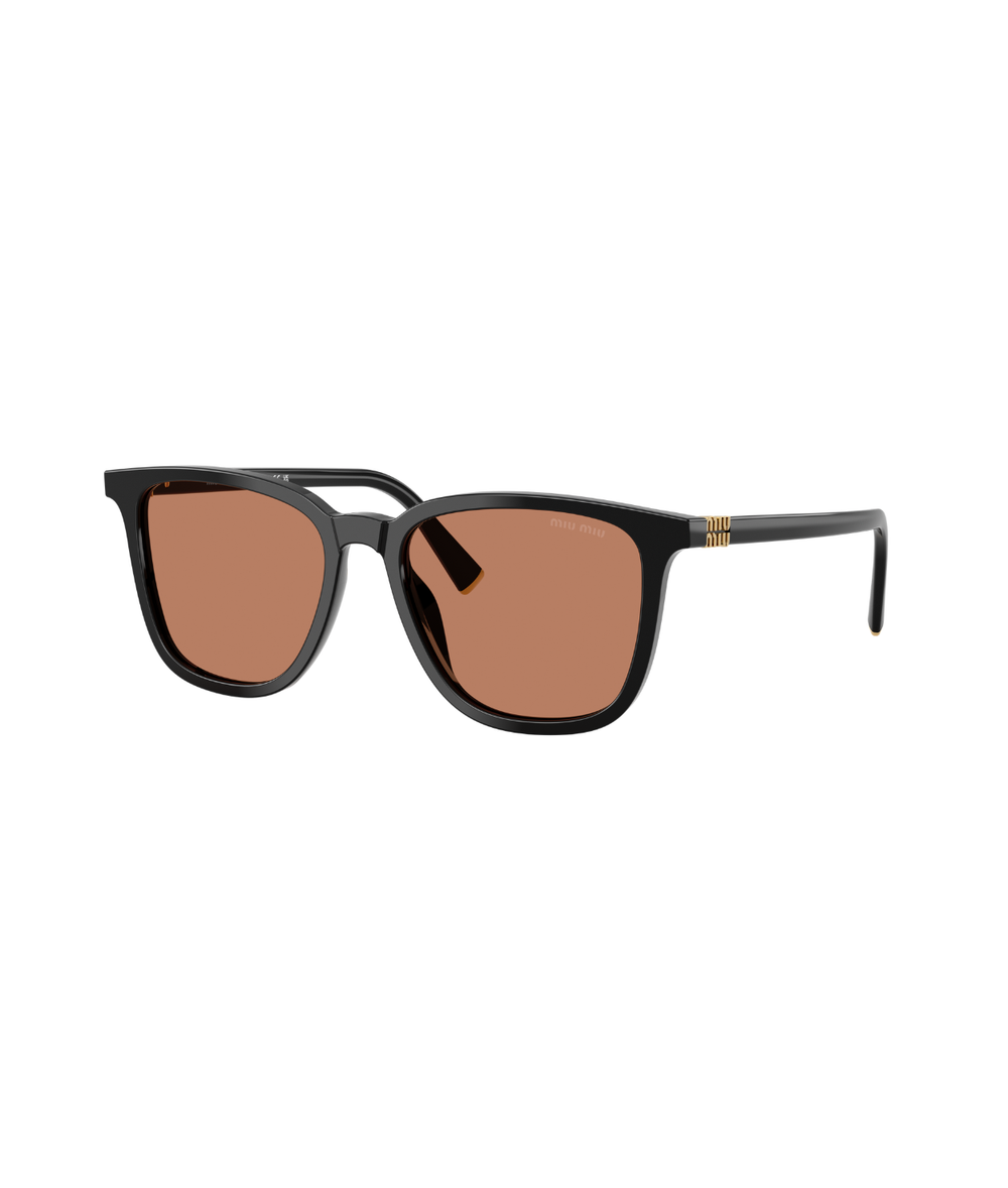 Black-Brown