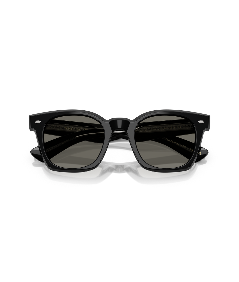 Black-Carbon grey