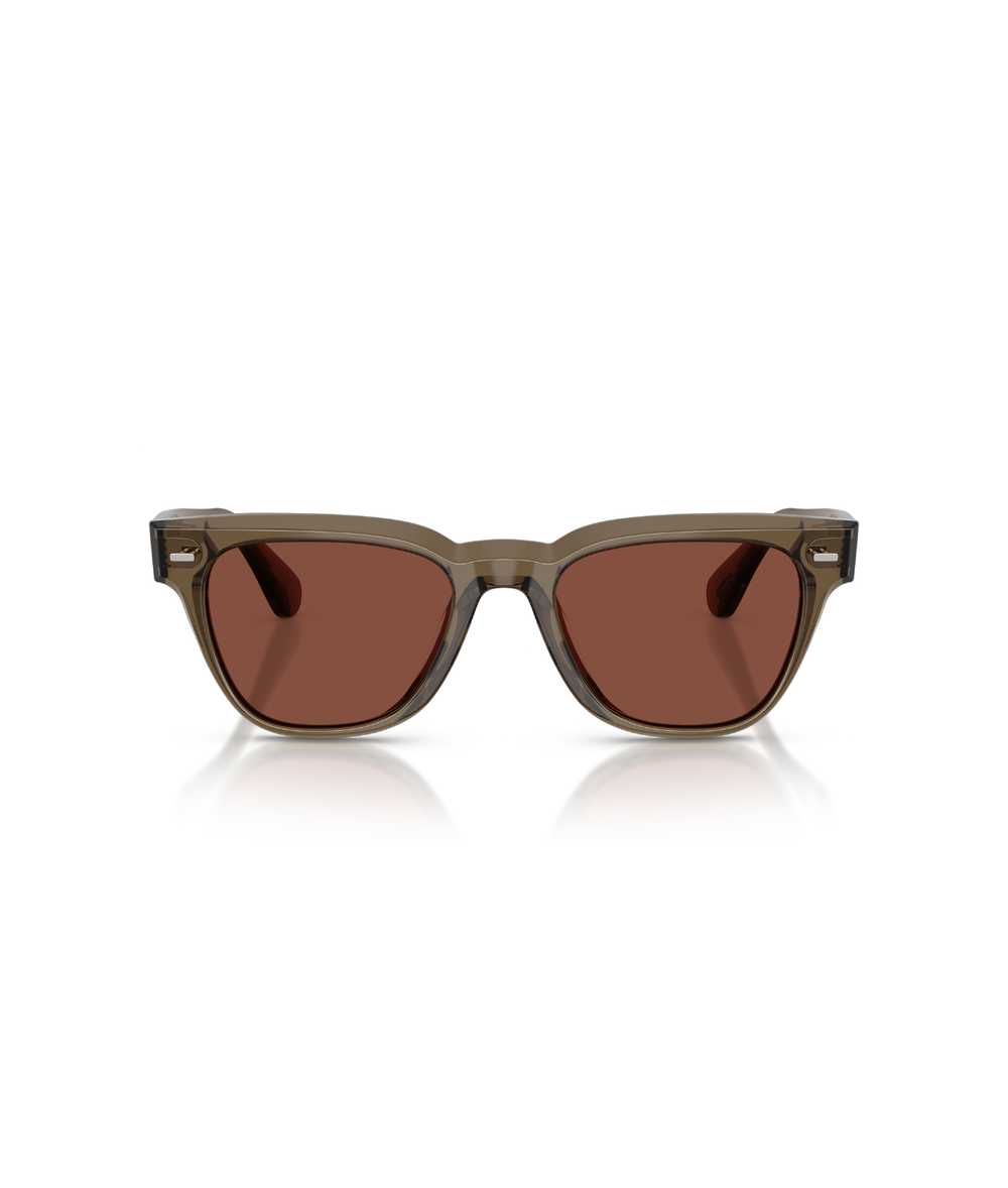 Hazel-Burgundy